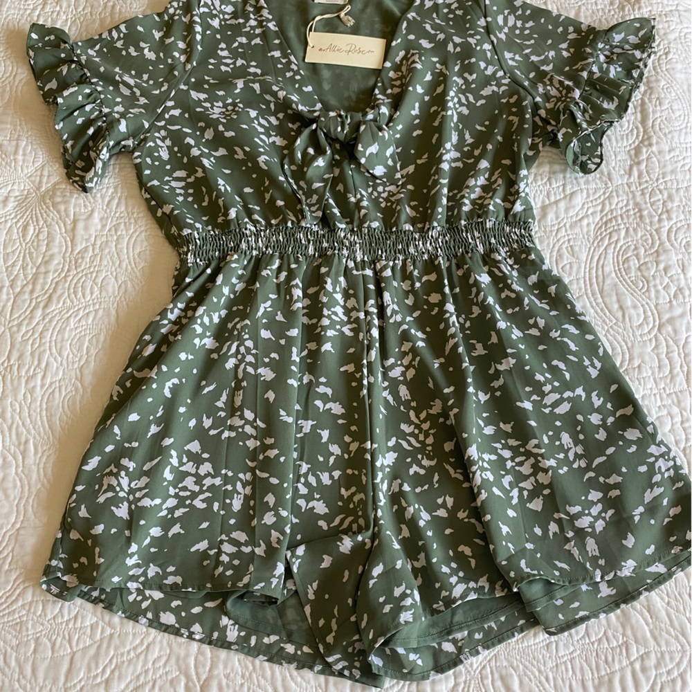Floral Print Romper